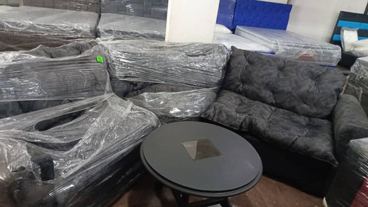 juego de mueble color negro de tela jesus